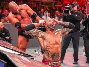 Dave Bautista sparks WWE return rumors after picture of him training with current WWE Superstar goes viral