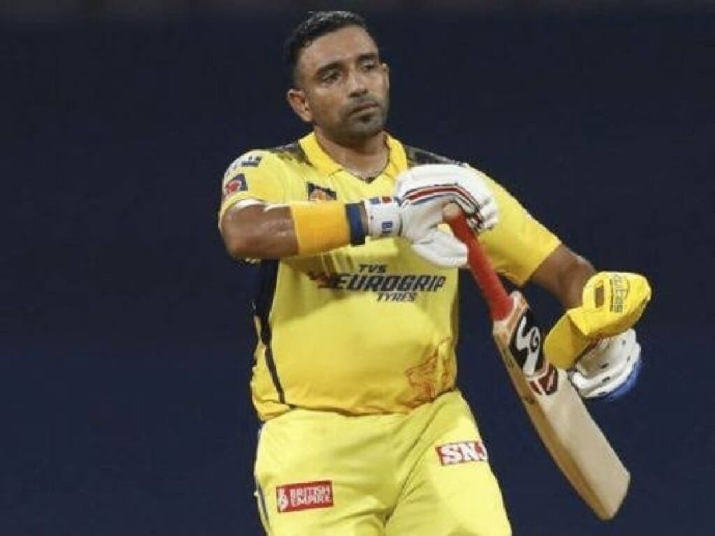 Suresh Raina DISCLOSES reason why MS Dhoni dropped him in IPL 2021 to make way for Robin Uthappa