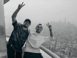 "Two legends"- Fans shower affection as Lando Norris and world's most successful DJ, Martin Garrix, explore NYC's Empire State Building together