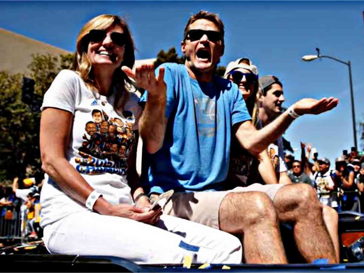 Margot and Steve Kerr in the Warriors Championship parade