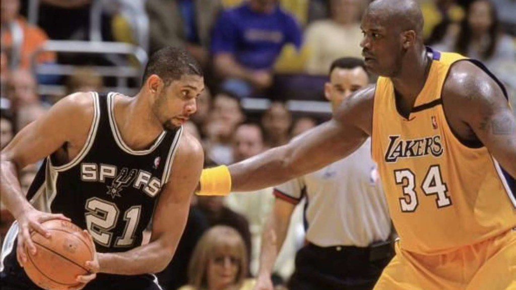 Shaquille O'Neal vs Tim Duncan