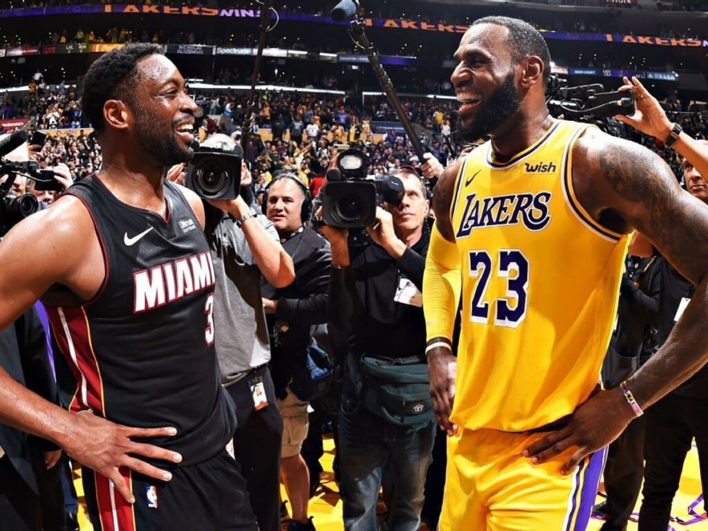 Dwyane Wade, left, and LeBron James, right. (Via Getty Images)