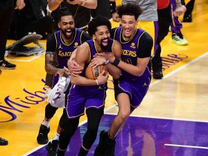 Lakers Spencer Dinwiddie, D'Angelo Russell and Jaxon Hayes