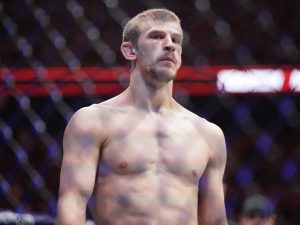 Arnold Allen previews fight with Giga Chikadze