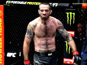 Fans & peers wish Matt Brown well on his retirement news