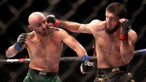 Alexander Volkanovski and Islam Makhachev at UFC 294