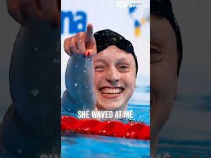 Fan almost faints as Katie Ledecky waves at her after winning 1500M Freestyle Swimming at #olympics