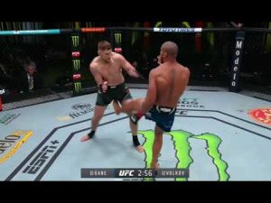 Ciryl Gane vs Alexander Volkov